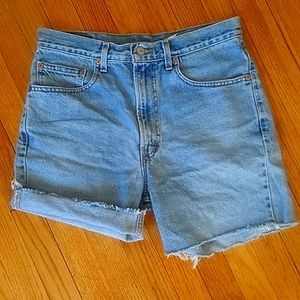 Vintage Levi's cut off jean shorts